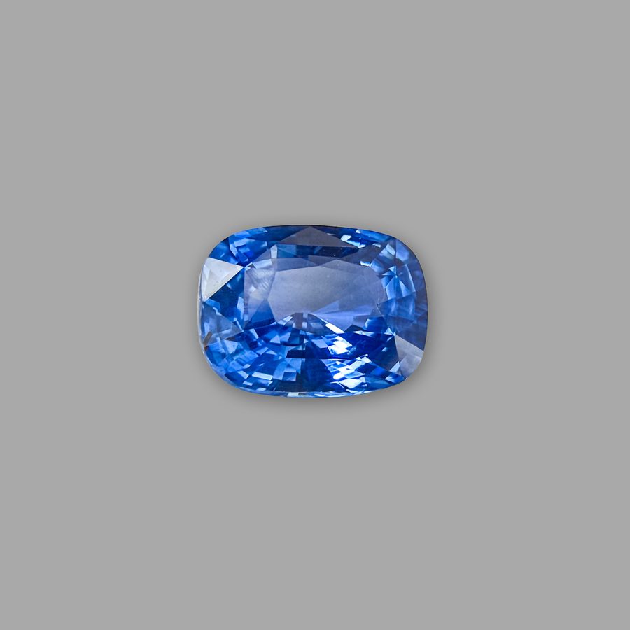 Saphir 2,60 ct, blau