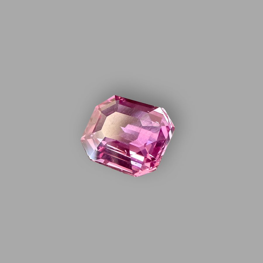 Saphir 1,57 ct, pink