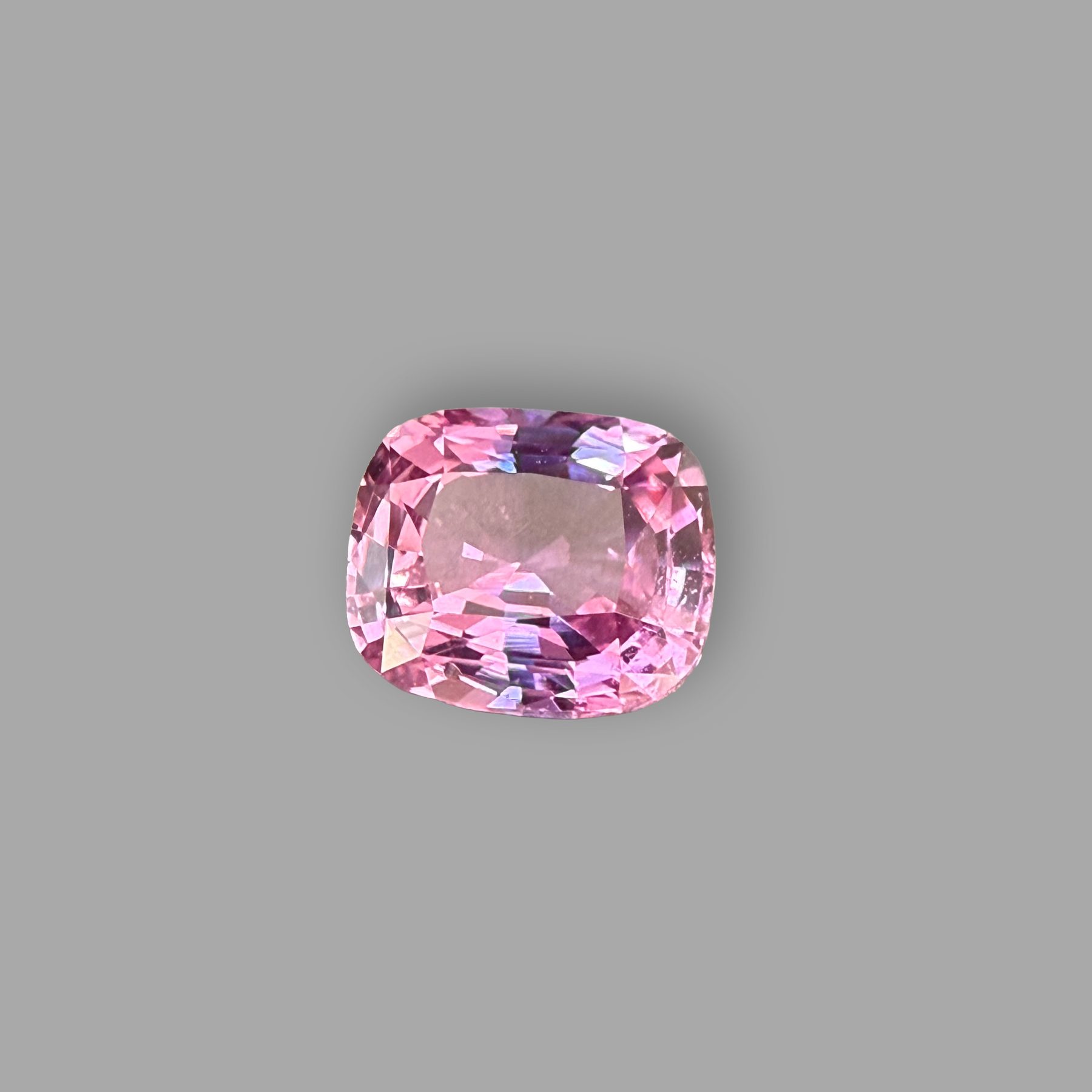 Saphir 2,01 ct, pink