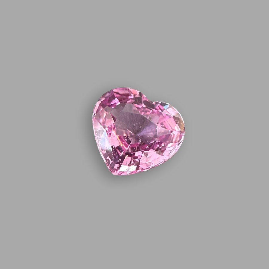 Saphir 1,57 ct, pink