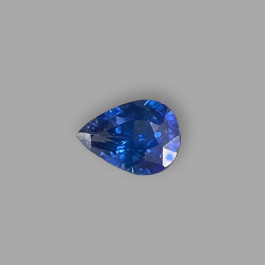 Saphir 0,97 ct, blau